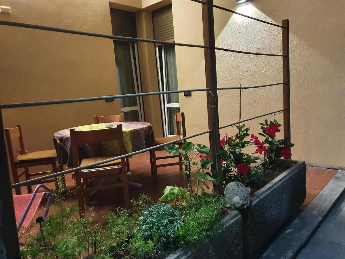 B&B Lori Como 0*,  Italië