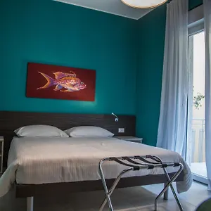 casa-consani.hotelitalianriviera.com/