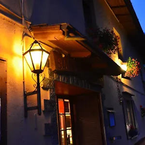 Bondella Como