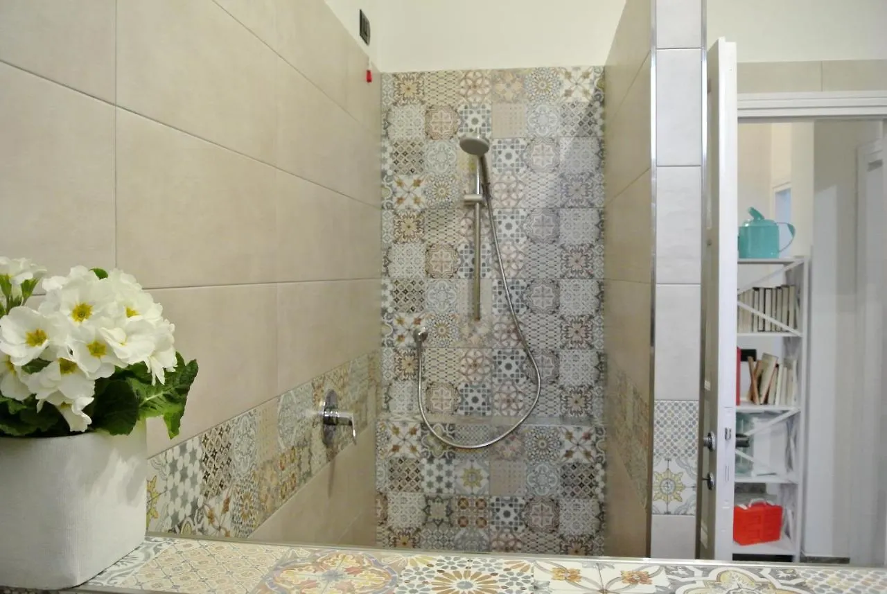 קומו B&B Lori